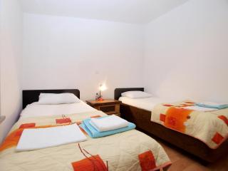 Apartments Milovan 1774 - Ližnjan - 2