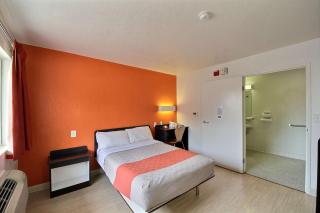 Motel 6-San Marcos, TX - San Marcos - 2