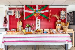 Bella Vista Guest Center Pays Basque - 1