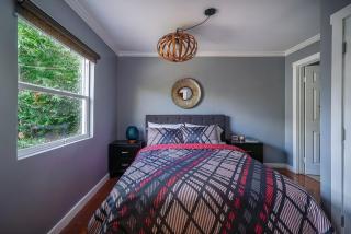 Stylish 2 Bed & 2 Bath at the Heart of Hollywood with Free Parking - One Car only - 3