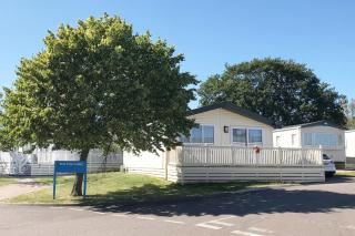 Mikanda Lodge - Clacton-on-Sea - 9