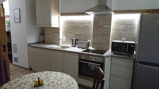 Kisfaludy Sándor Apartman - Győr - 8