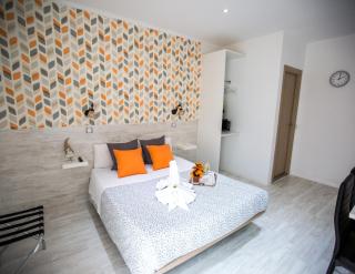 Bloom Inn Madrid - 1