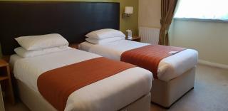 Thomas Arms Hotel - Llanelli - 5