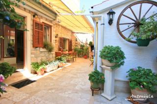 Apartment & Rooms Antonijela - Bol - 5