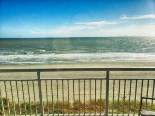 New Modern, Direct Oceanfront, Boardwalk, Views! - Myrtle Beach - 3