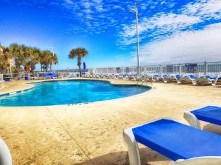 Stunning Ocean Front Views steps to BoardwalkPier - 2