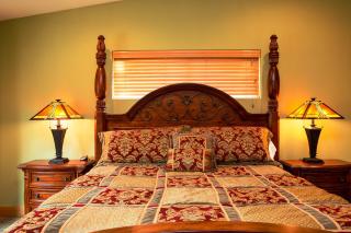 5-Star Luxury Tahoe Cabin! Great Location! Pool Table!Darts! Poker! Ping Pong! Games! - 2