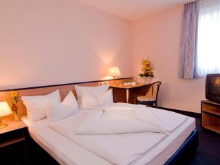 ACHAT Hotel Monheim am Rhein - 1