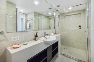 Private Apartments at Picture Point Noosa - Noosa Heads - 1