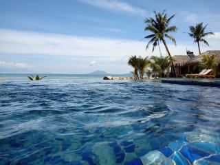 Phu Quoc Kim 2 Beach Front Resort - Phú Quốc - 0