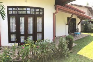 City Beach Apartment - Bentota - 6