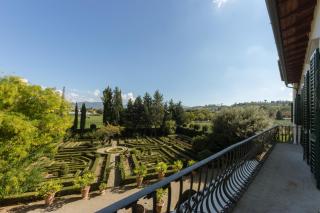 3bdrm luxury Apartment in Tuscan Villa,Private Estate, shared Swimmingpool - Florence - 1
