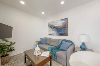 Cozy apartment wsteps to beach boardwalk - 4