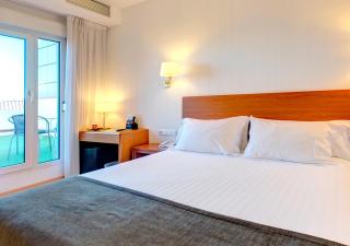 Hotel Ultonia - Girona - 8