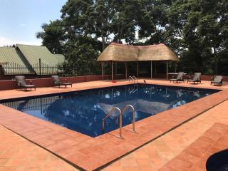 Governors Club - Entebbe - 8