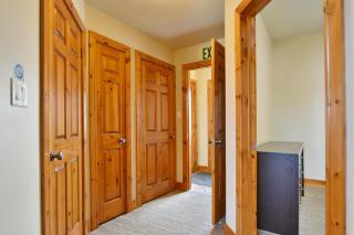 The Blue Escape Blue Mountain Chalet - 7