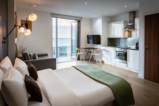 Aparthotel Adagio London Brentford - Brentford - 0