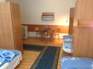 Hotel Prim - Bratislava - 3