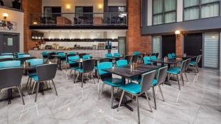 Best Western Laval-Montreal & Conference Centre - Laval - 8