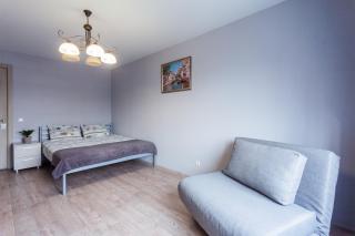 Apartment Obolon metro station - 4