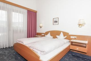 Hotel Waldheim - 2