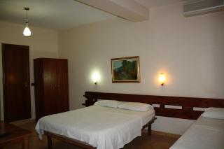 Hotel Martini - Vlorë - 1