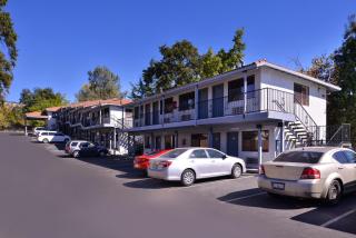 Americas Best Value Inn and Suites Clearlake - Clearlake - 9