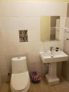 The Jam Lodge - Freetown - 4
