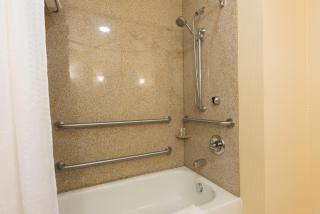 Holiday Inn Aurora North - Naperville by IHG - Aurora - 4