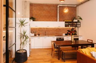 Anzac South Loft - 4 Bedrooms & 2 Free Car Parks - Auckland - 3