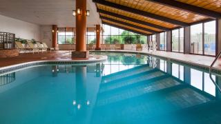 Best Western Royal Plaza Hotel and Trade Center - Marlborough - 9