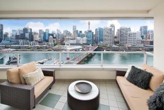 Darling Harbour Getaway - Sydney - 6