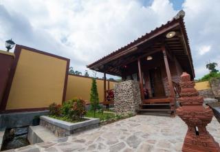 Puri Sakanti Nature Family Resort - Ciwidey - 8