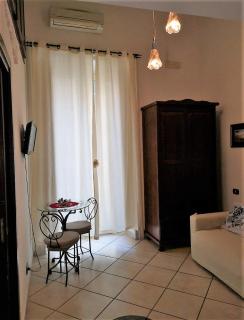 B&B Art Suite Principe Umberto - Naples - 3