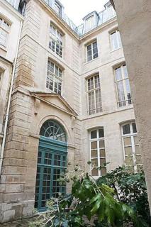 Charming Cosy Triplex in Trendy Marais - Paris - 9