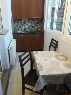 Luxuri Apartment - 4