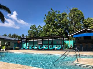Toby's Resort - Montego Bay - 4