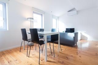 ON Apartments - Violin - 5