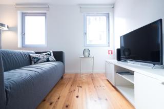 ON Apartments - Violin - 4