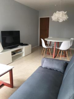 2 dorm sobre Av Hipólito Yrigoyen - Córdoba - 7