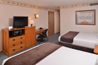 Stage Coach Inn - West Yellowstone - 3