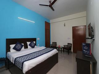 Hotel Akash Palace - Noida - 3
