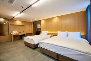 Hotel tt Seomyeon - Busan - 1