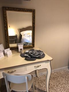 B&B Baronia Luxury Rooms - Castel Baronia - 3