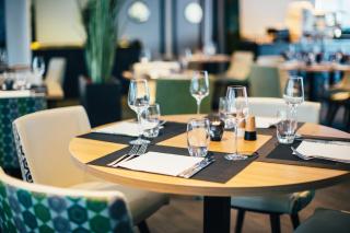 Hôtel Restaurant Athena Spa - Estrasburgo - 5
