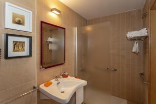 Apartamentos Turísticos Playa de Tapia - Tapia de Casariego - 5
