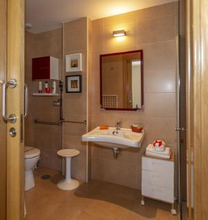 Apartamentos Turísticos Playa de Tapia - Tapia de Casariego - 3