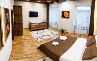 Apartments "The cultural capital" VIP - Lviv - 5