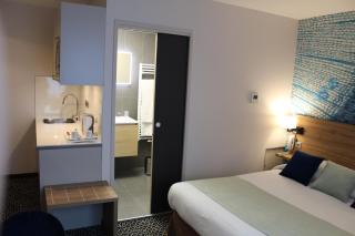 In Situ Hotel - Valenciennes - 8